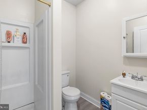 2021 N 16TH Street, Philadelphia PA 19121