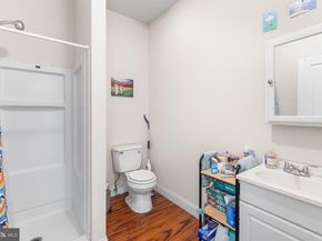 2021 N 16TH Street, Philadelphia PA 19121