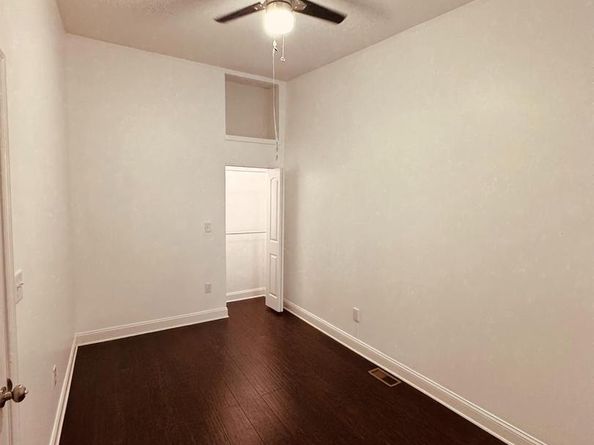 2916 W Thompson Street, Philadelphia PA 19121