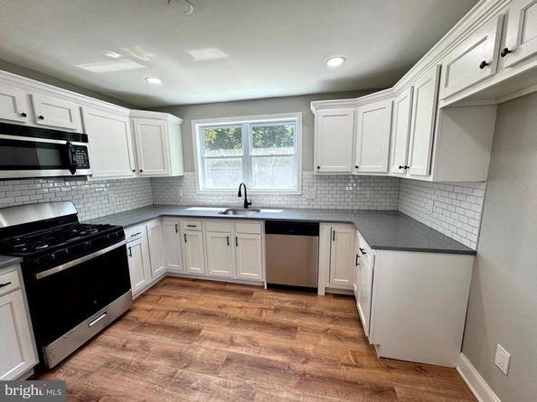 413 Continental Road, Hatboro PA 19040