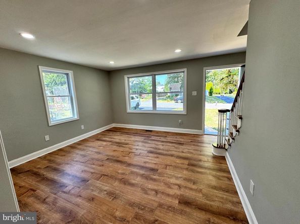 413 Continental Road, Hatboro PA 19040