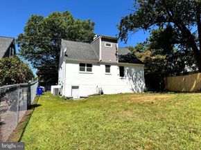 413 Continental Road, Hatboro PA 19040