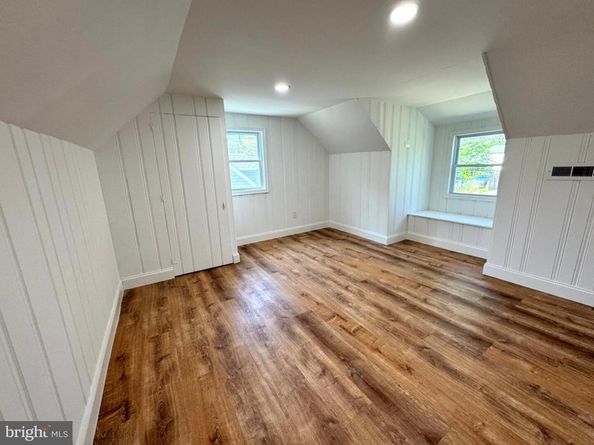 413 Continental Road, Hatboro PA 19040