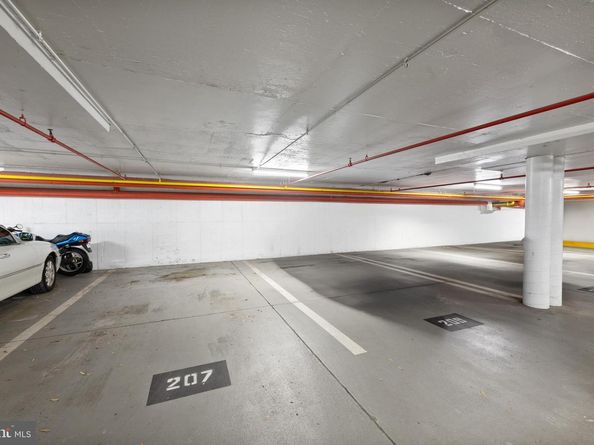 490 M Street SW W802, Washington DC 20024