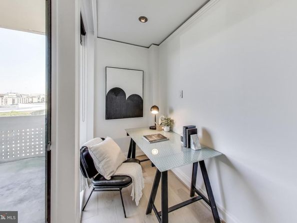 490 M Street SW W802, Washington DC 20024