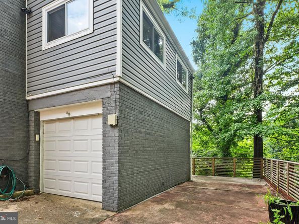 3699 Highwood Drive SE, Washington DC 20020