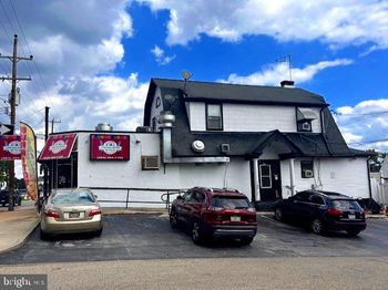 856 Chester Pike