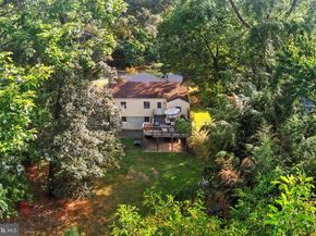 920 Cottage Street SW, Vienna VA 22180