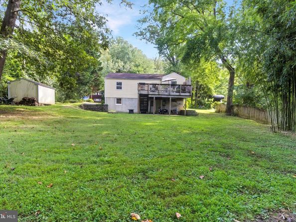 920 Cottage Street SW, Vienna VA 22180