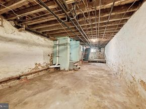 6421 N 21st Street, Philadelphia PA 19138