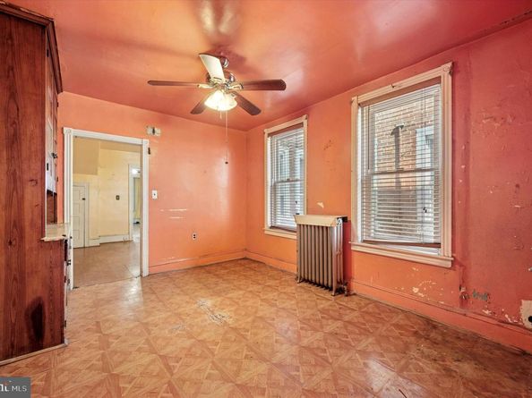 6421 N 21st Street, Philadelphia PA 19138