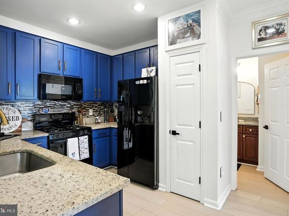 4850 Eisenhower Avenue 302, Alexandria VA 22304