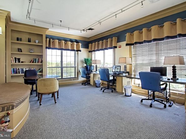 4850 Eisenhower Avenue 302, Alexandria VA 22304