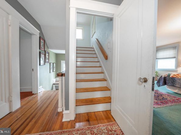 9 Shirley Road, Narberth PA 19072