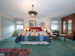9 Shirley Road, Narberth PA 19072