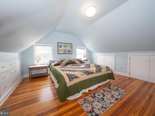 9 Shirley Road, Narberth PA 19072