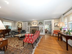 9 Shirley Road, Narberth PA 19072