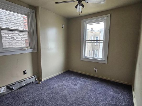 3882 Glendale Street, Philadelphia PA 19124