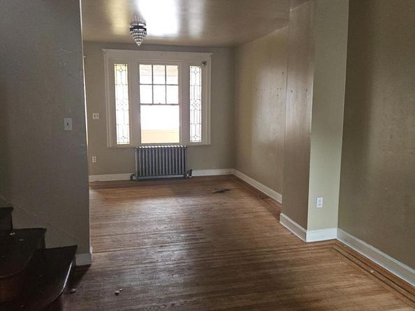 3882 Glendale Street, Philadelphia PA 19124