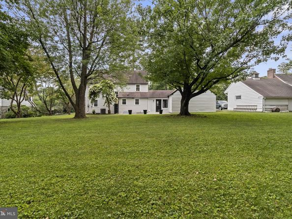 218 Engle Drive, Wallingford PA 19086
