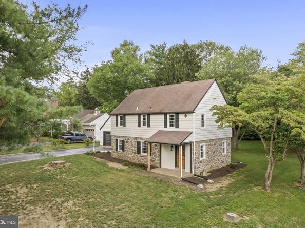 218 Engle Drive, Wallingford PA 19086