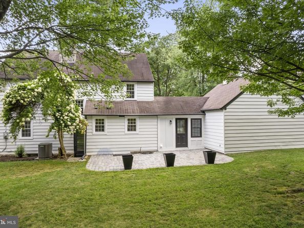 218 Engle Drive, Wallingford PA 19086