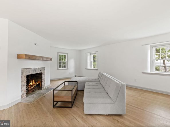 218 Engle Drive, Wallingford PA 19086