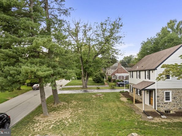 218 Engle Drive, Wallingford PA 19086