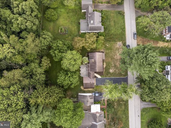 218 Engle Drive, Wallingford PA 19086