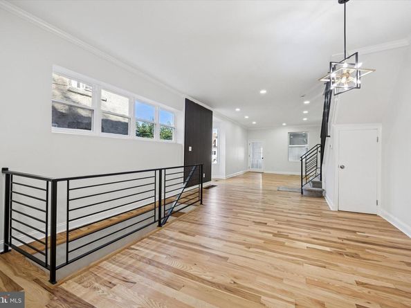 5408 Springfield Avenue, Philadelphia PA 19143