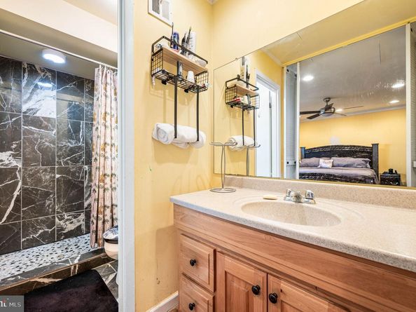 358 Tomlinson Terrace, Philadelphia PA 19116