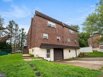 358 Tomlinson Terrace
