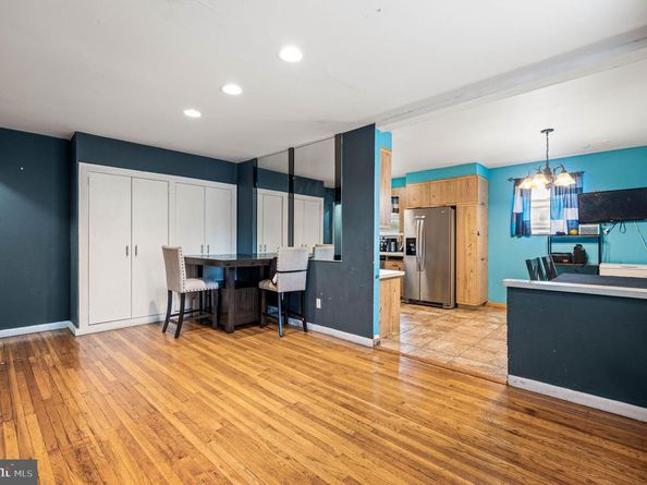 358 Tomlinson Terrace, Philadelphia PA 19116