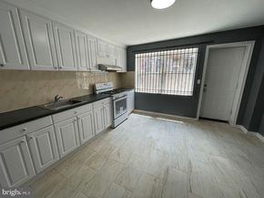 952 Winton Street, Philadelphia PA 19148