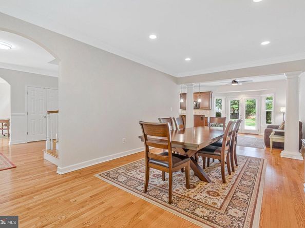 116 Lake Drive, Sterling VA 20164