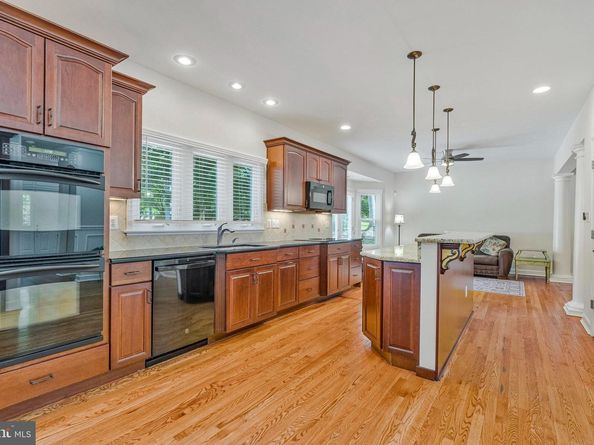 116 Lake Drive, Sterling VA 20164