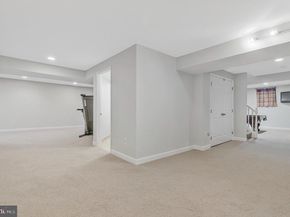 116 Lake Drive, Sterling VA 20164