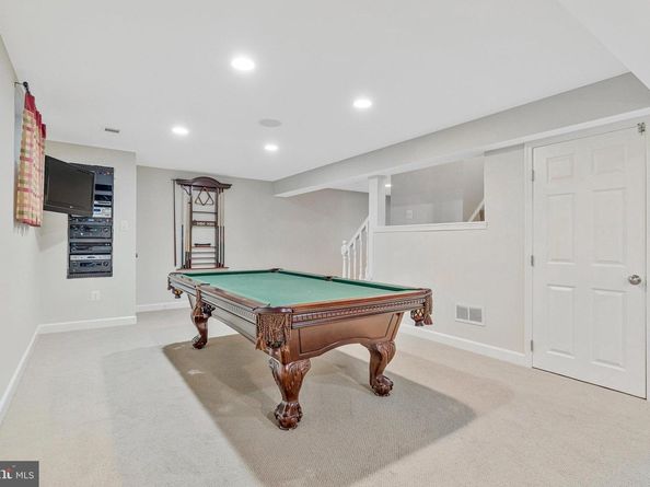 116 Lake Drive, Sterling VA 20164