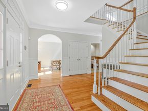116 Lake Drive, Sterling VA 20164