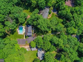 116 Lake Drive, Sterling VA 20164