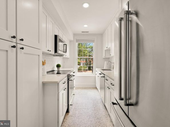 811 E Capitol Street SE, Washington DC 20003