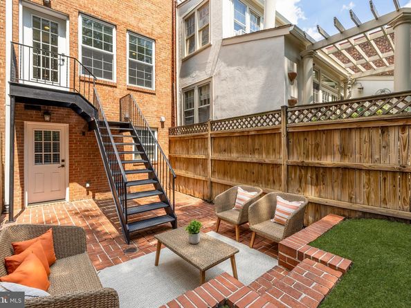 811 E Capitol Street SE, Washington DC 20003