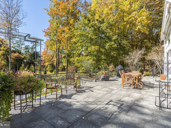 103 Arboresque Drive, New Hope PA 18938