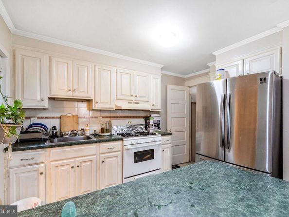 718 Anderson Avenue, Drexel Hill PA 19026