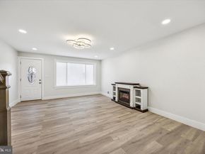 926 Winton Street, Philadelphia PA 19148