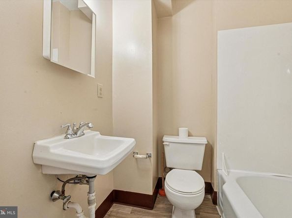 3315 Saint Vincent Street, Philadelphia PA 19149