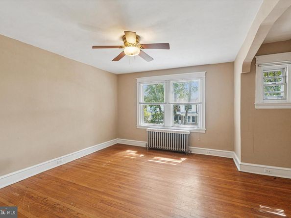 3315 Saint Vincent Street, Philadelphia PA 19149