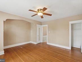 3315 Saint Vincent Street, Philadelphia PA 19149
