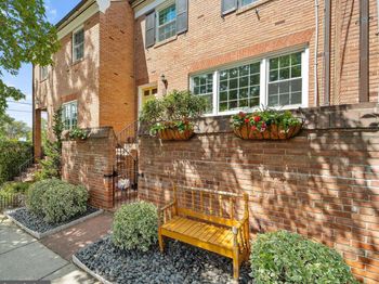 307 Gibbon Street