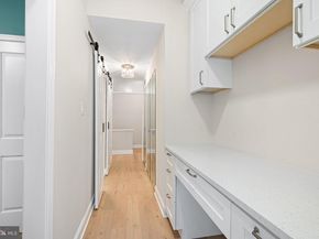 2 Willings Alley Mews, Philadelphia PA 19106